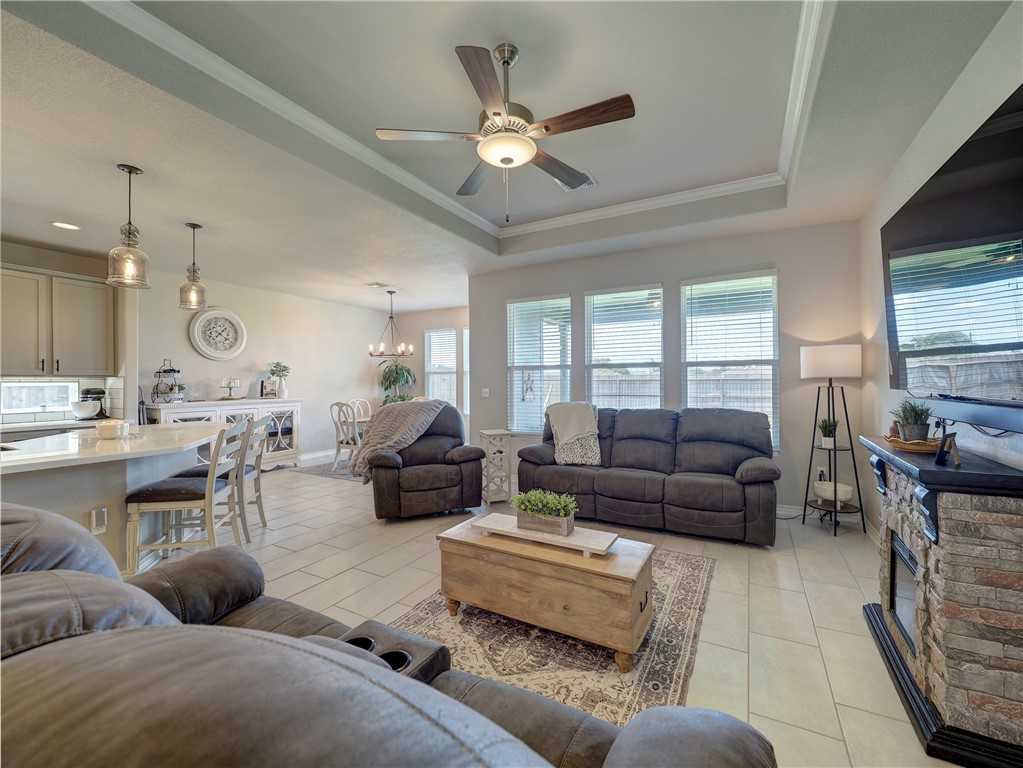 1725 Dr Ben Vela Dr