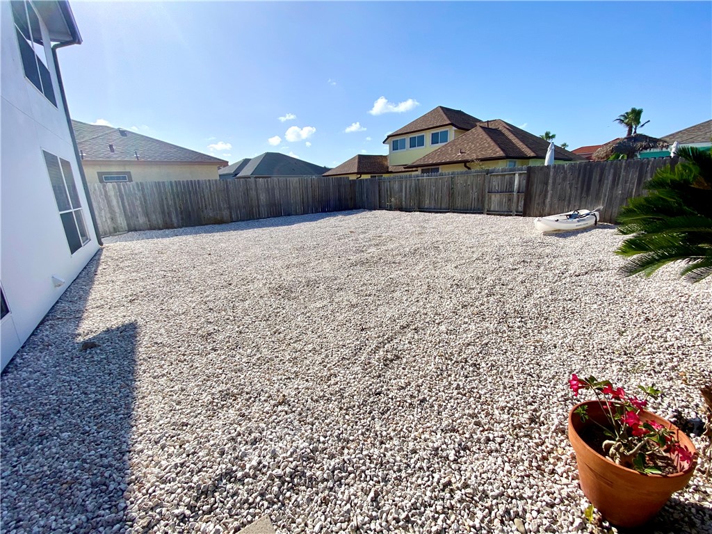 13846 Eaglesnest Bay Dr
