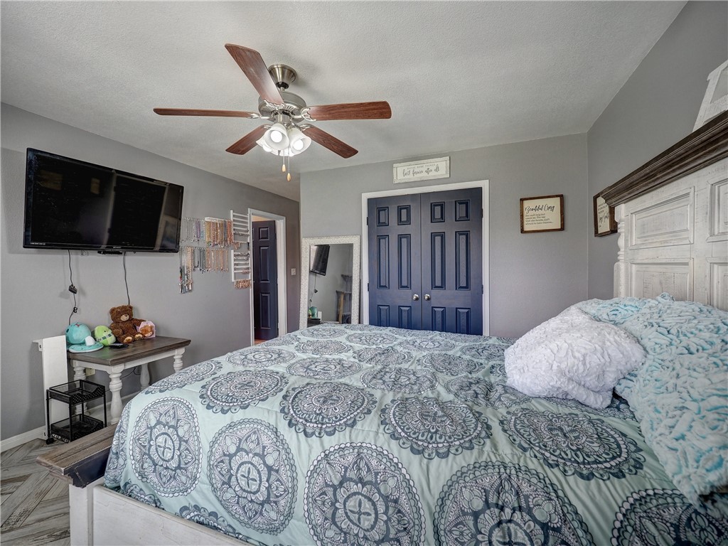 1726 Barlow
