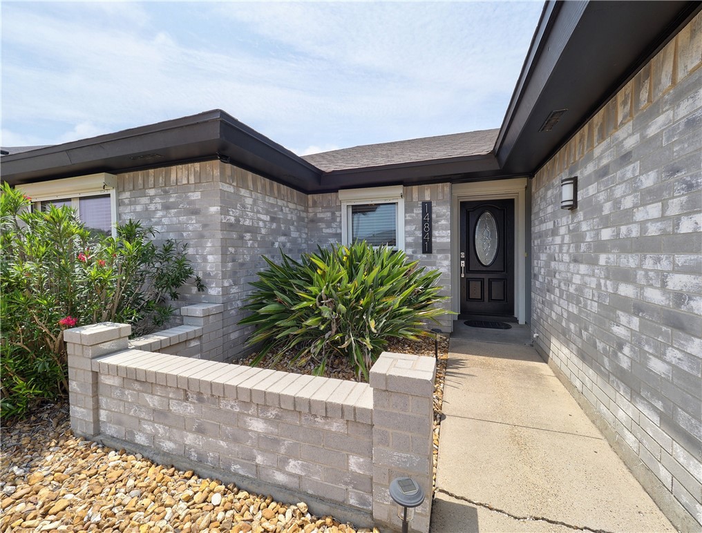 14841 Quarterdeck Dr