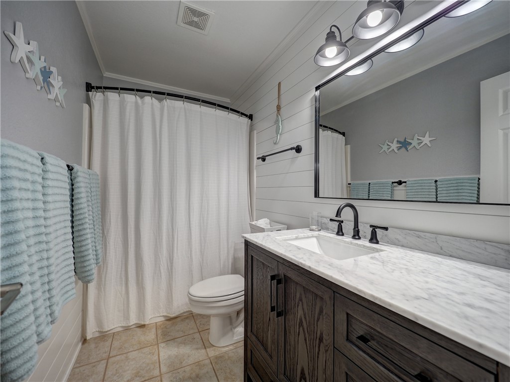 14841 Quarterdeck Dr