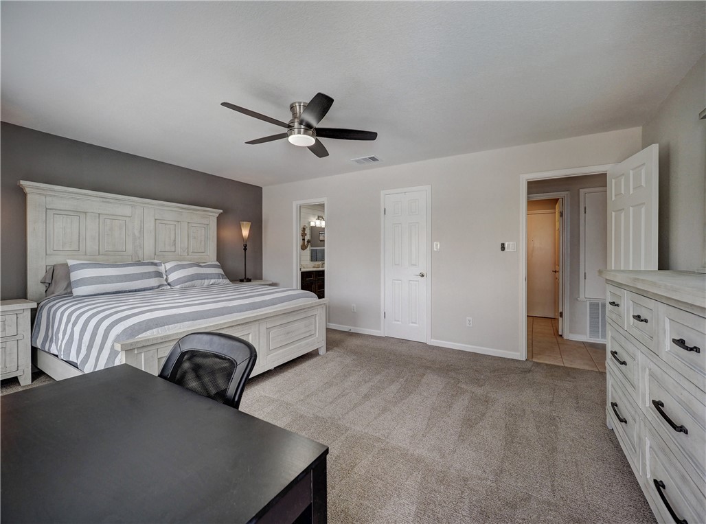 14841 Quarterdeck Dr