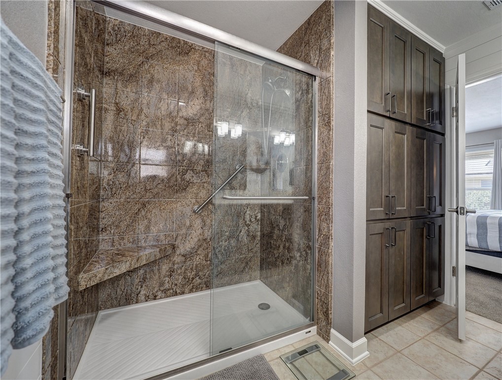 14841 Quarterdeck Dr