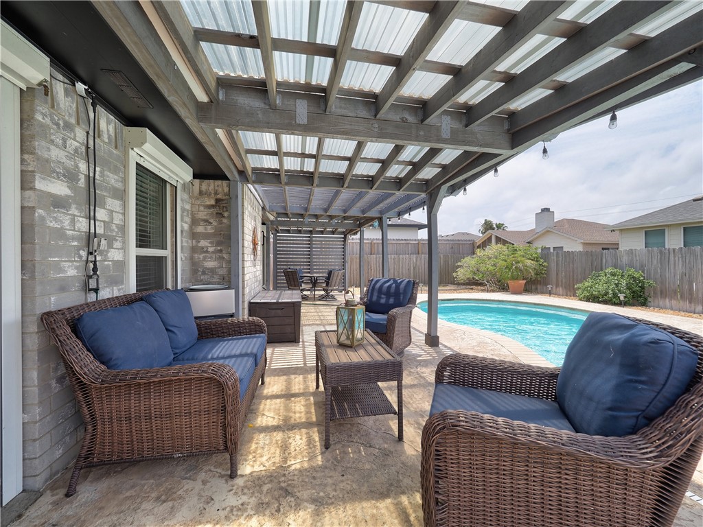 14841 Quarterdeck Dr