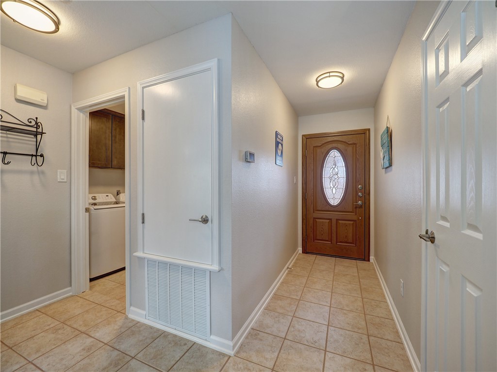 14841 Quarterdeck Dr