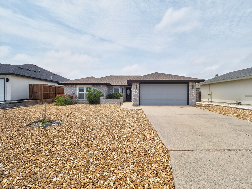 14841 Quarterdeck Dr