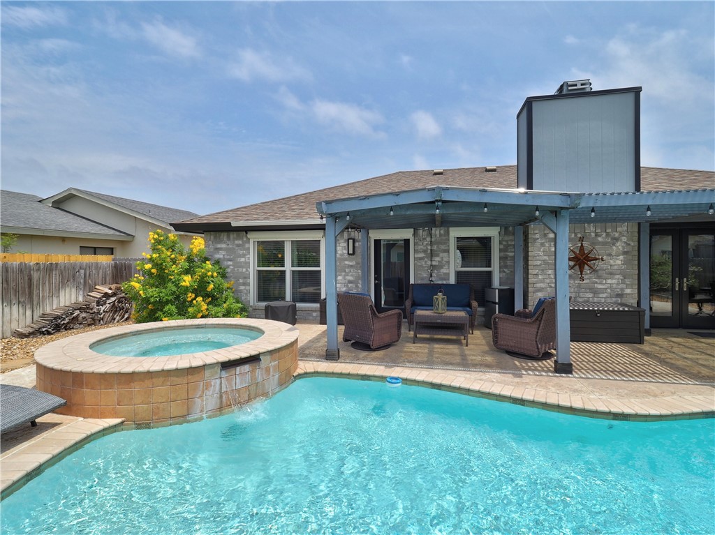 14841 Quarterdeck Dr