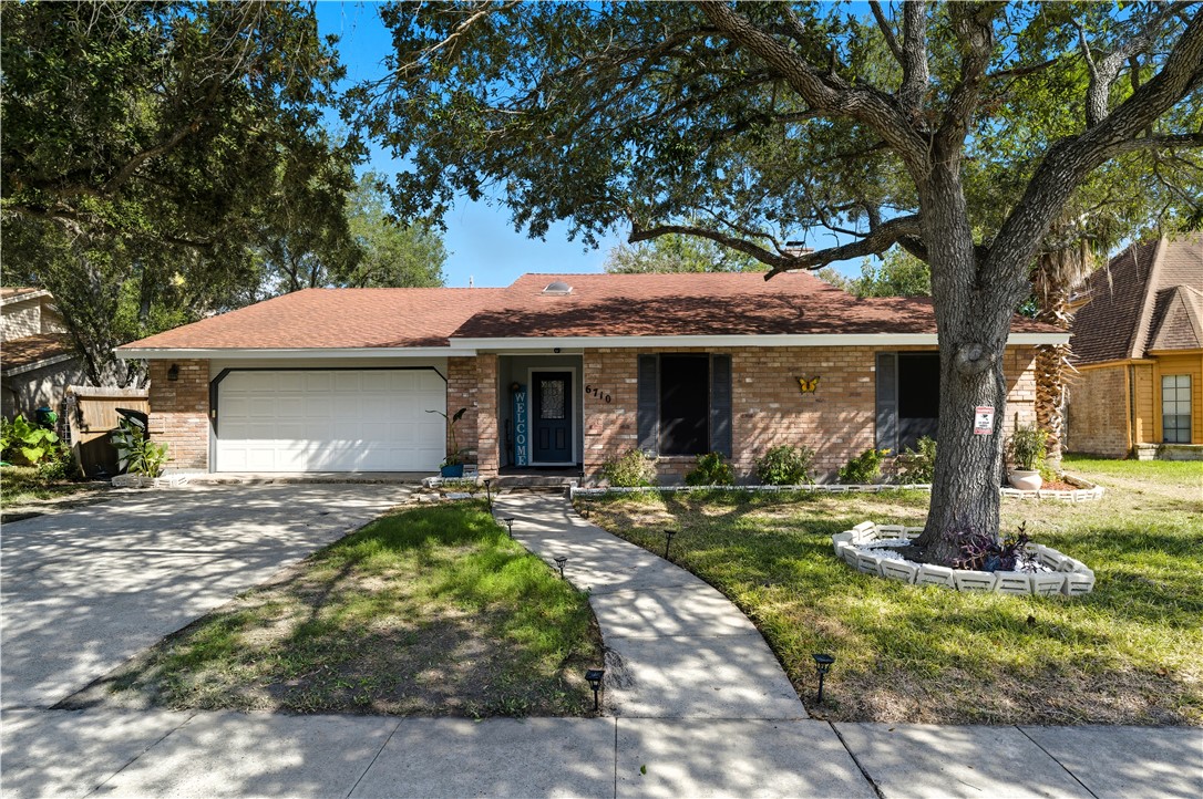 6710 Deerwood Dr