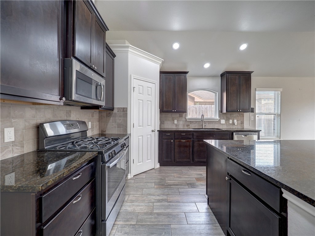 7826 Fort Griffen Dr
