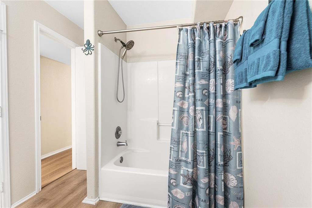 15002 Leeward Dr 5202