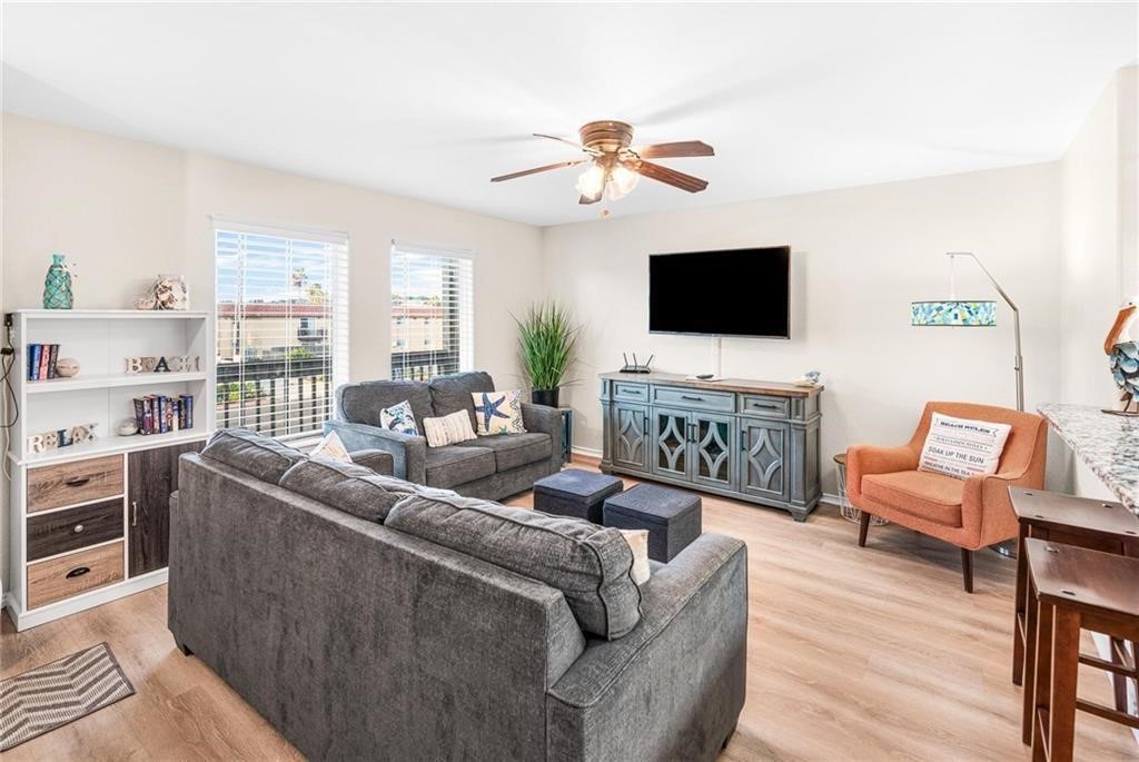 15002 Leeward Dr 5202