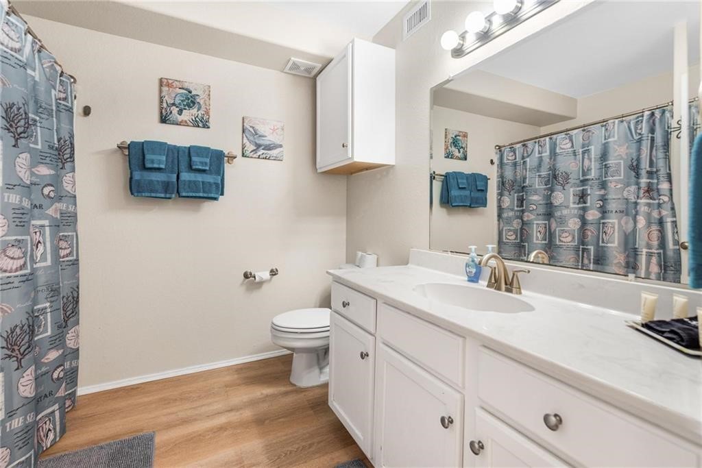 15002 Leeward Dr 5202