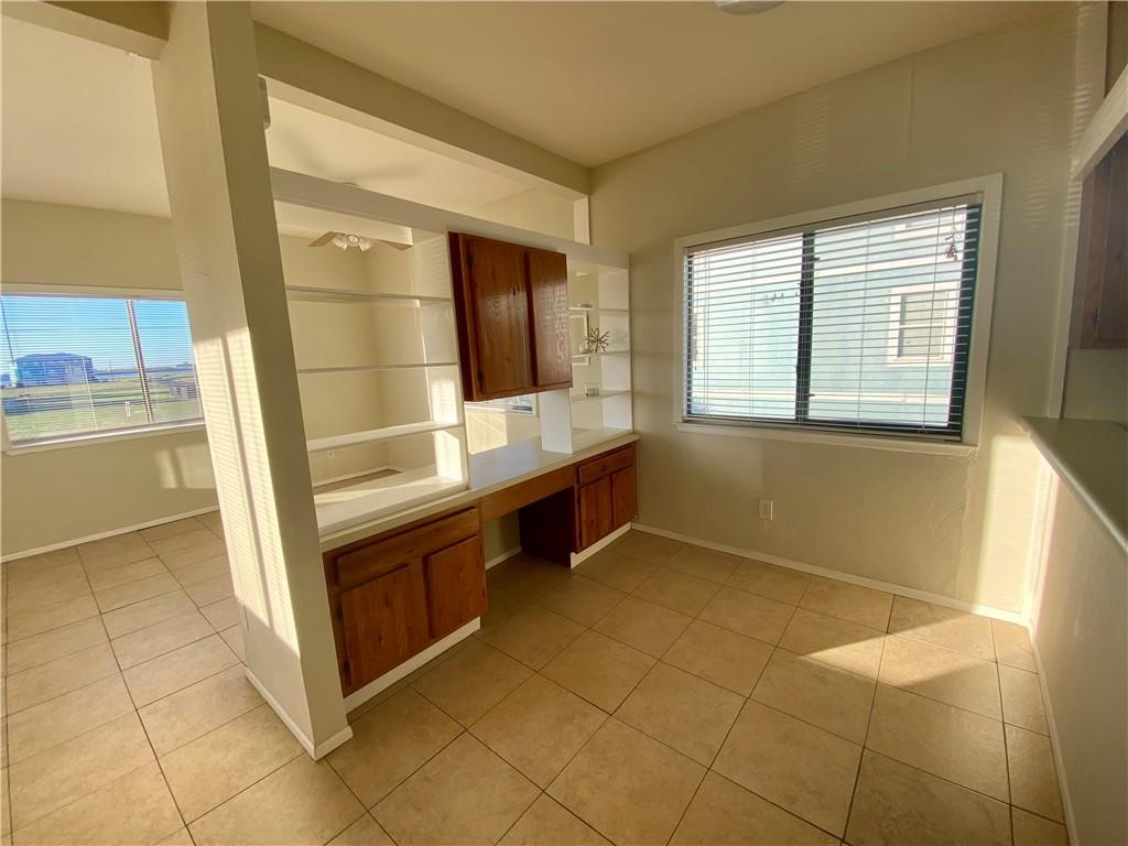 15010 Leeward Dr 607