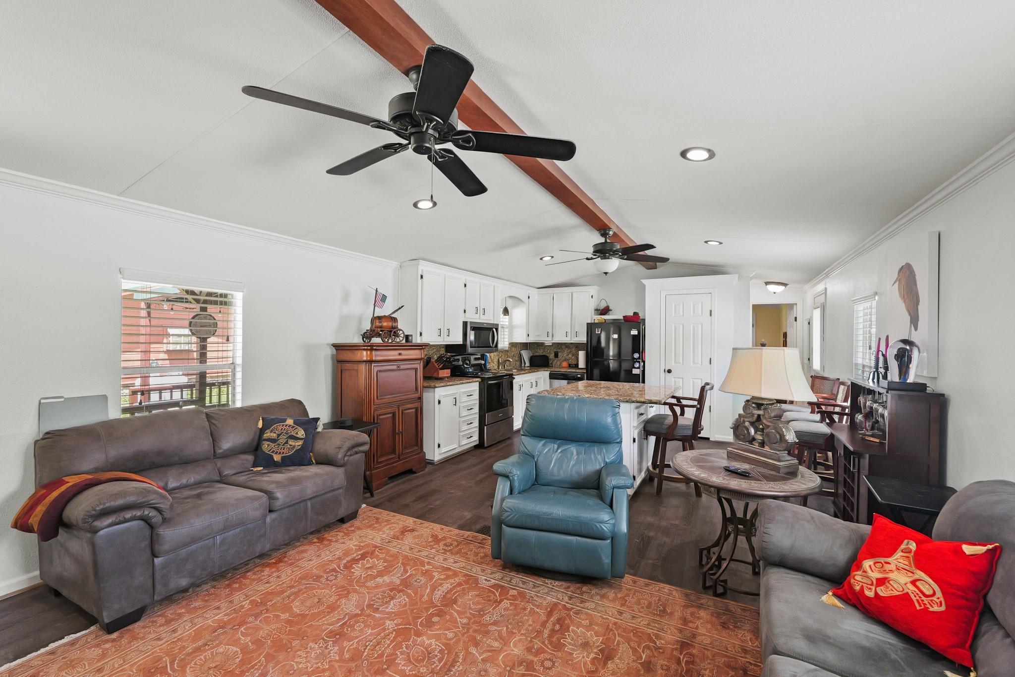 729 N Lake Shore Dr