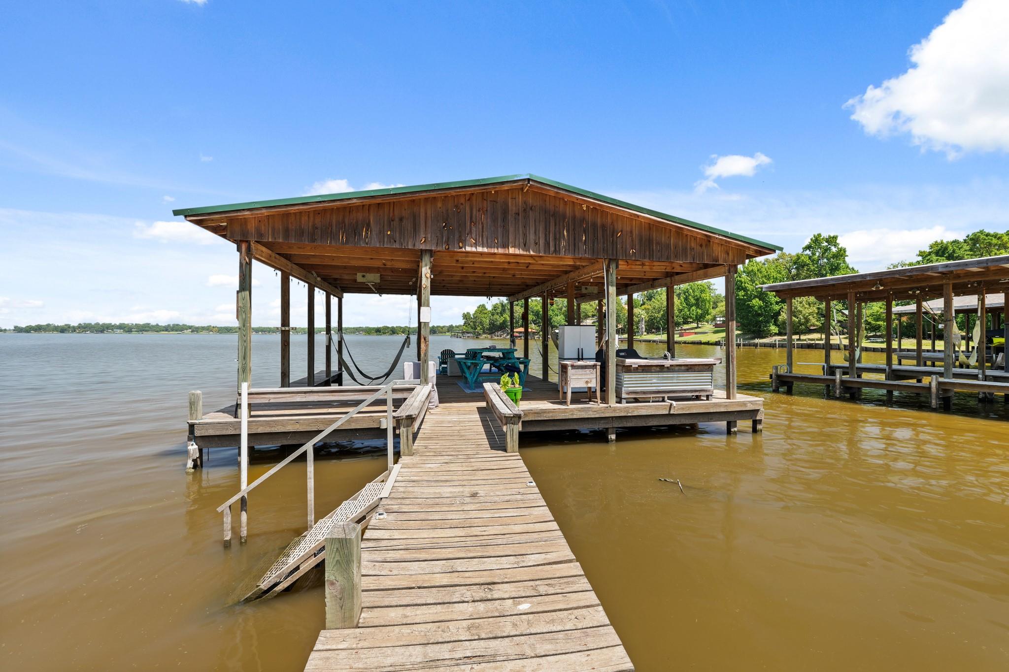 729 N Lake Shore Dr