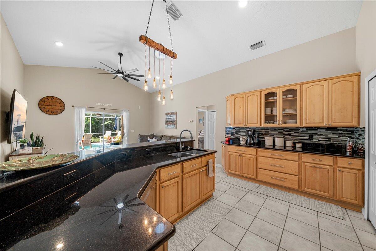 1869 Sun Gazer Drive