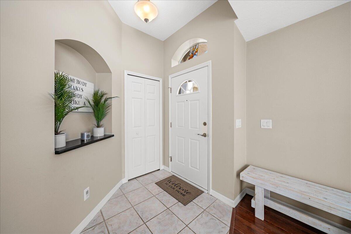 1869 Sun Gazer Drive