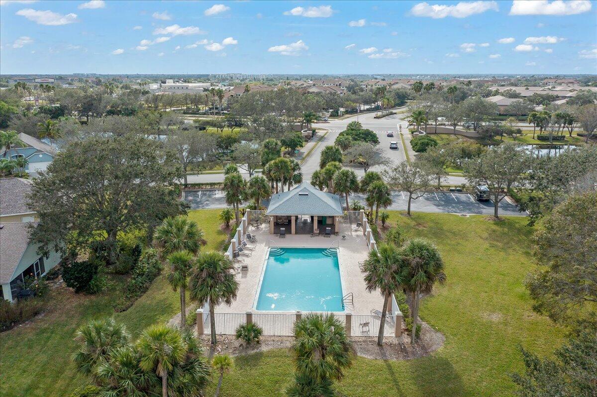 1869 Sun Gazer Drive