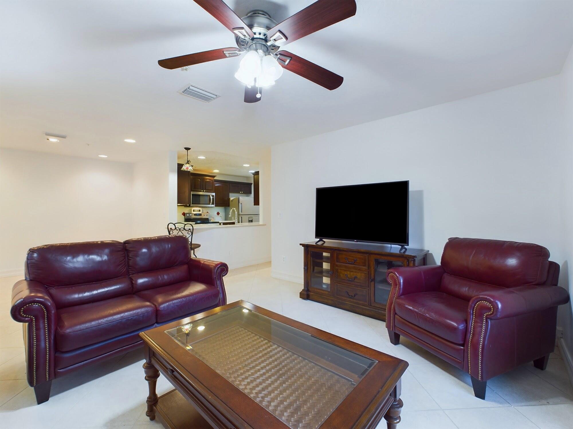 7667 N Wickham Road, 1308