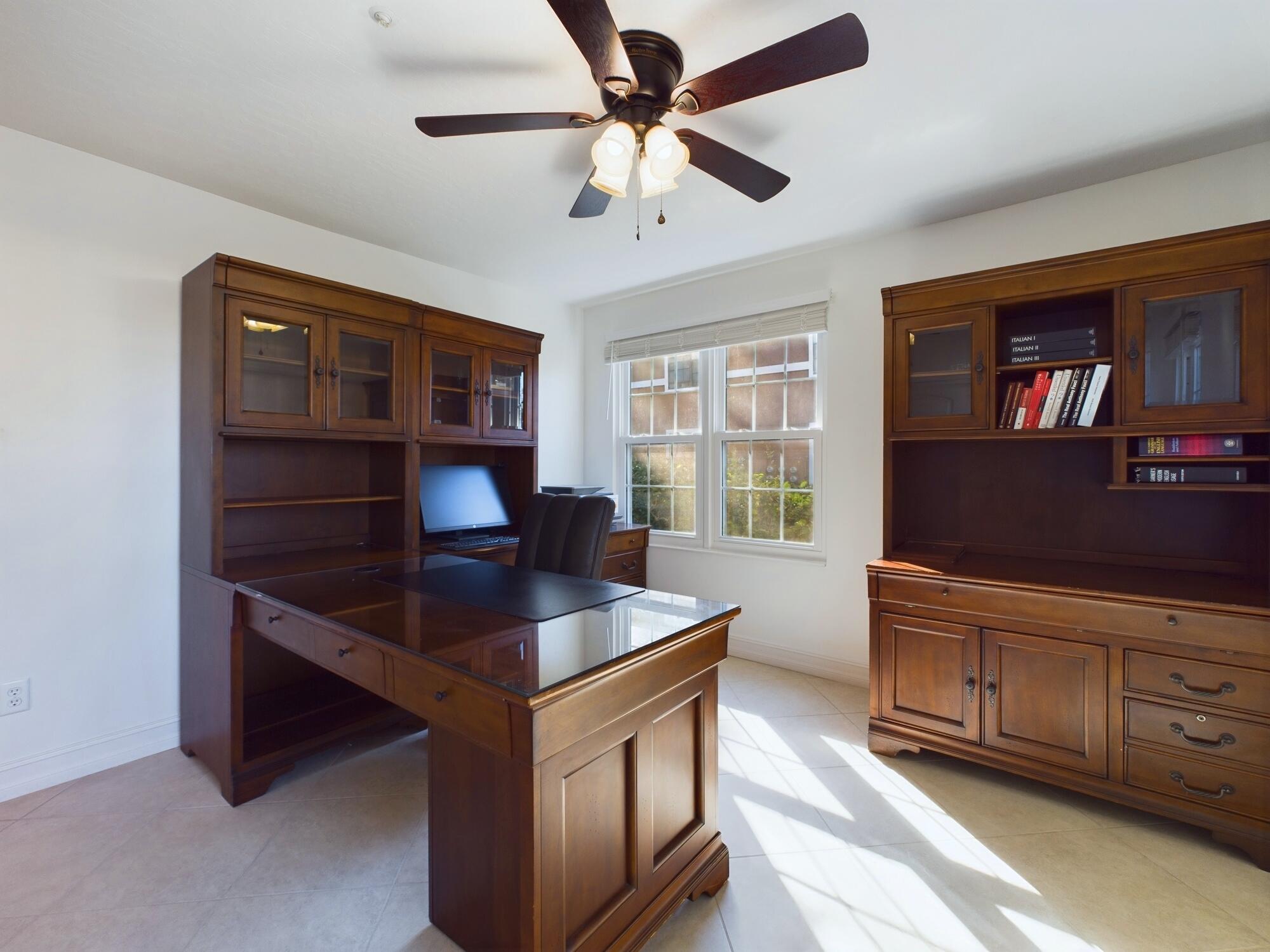 7667 N Wickham Road, 1308