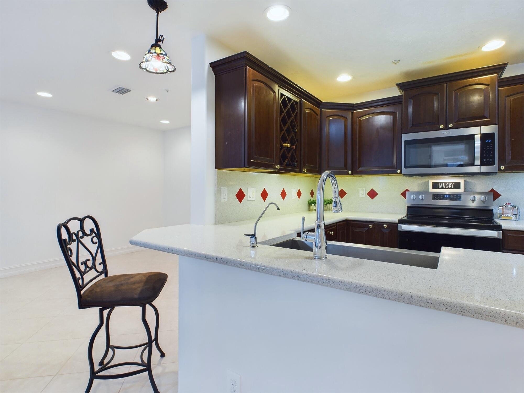 7667 N Wickham Road, 1308