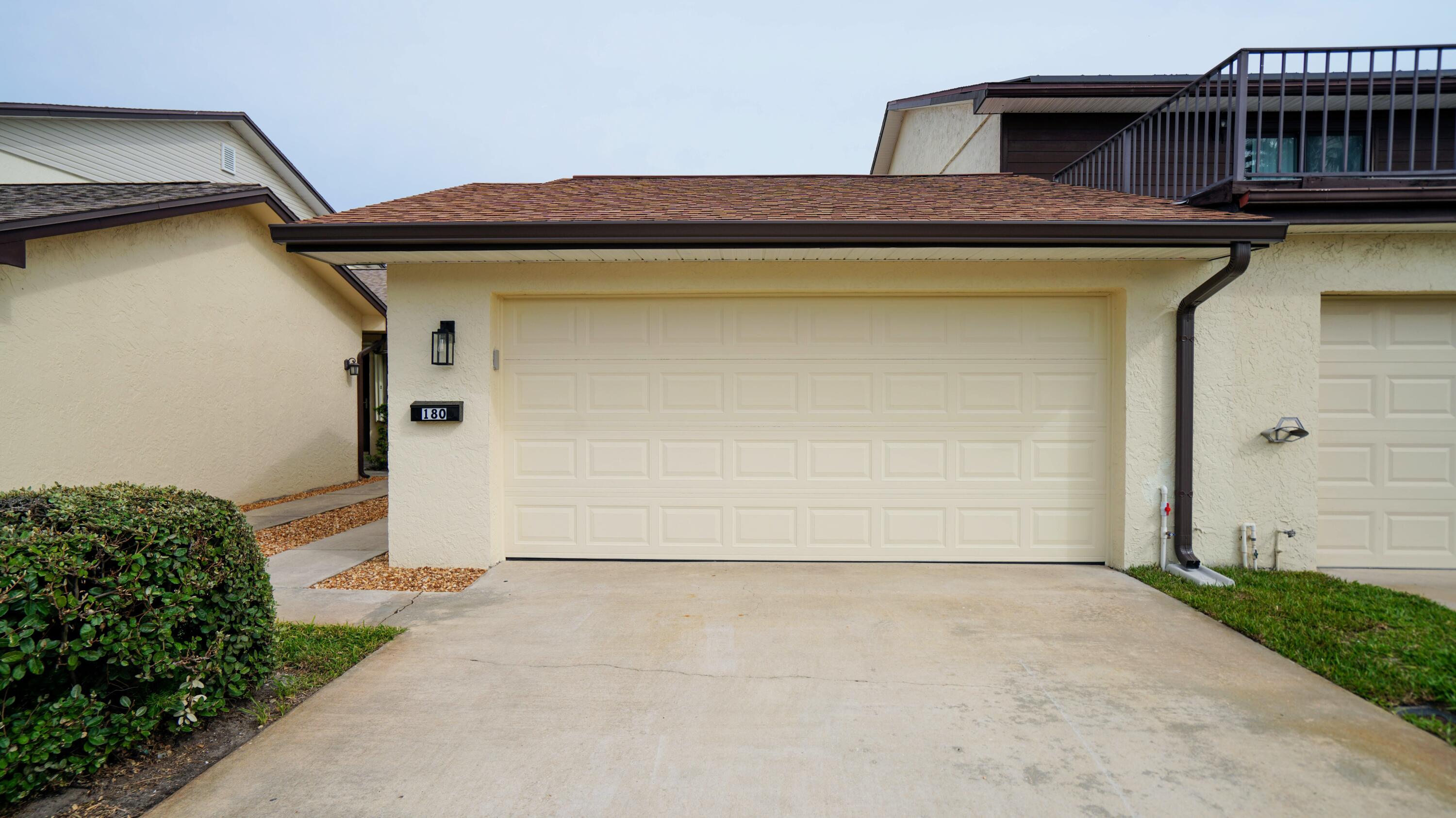 180 Seawind Drive 8