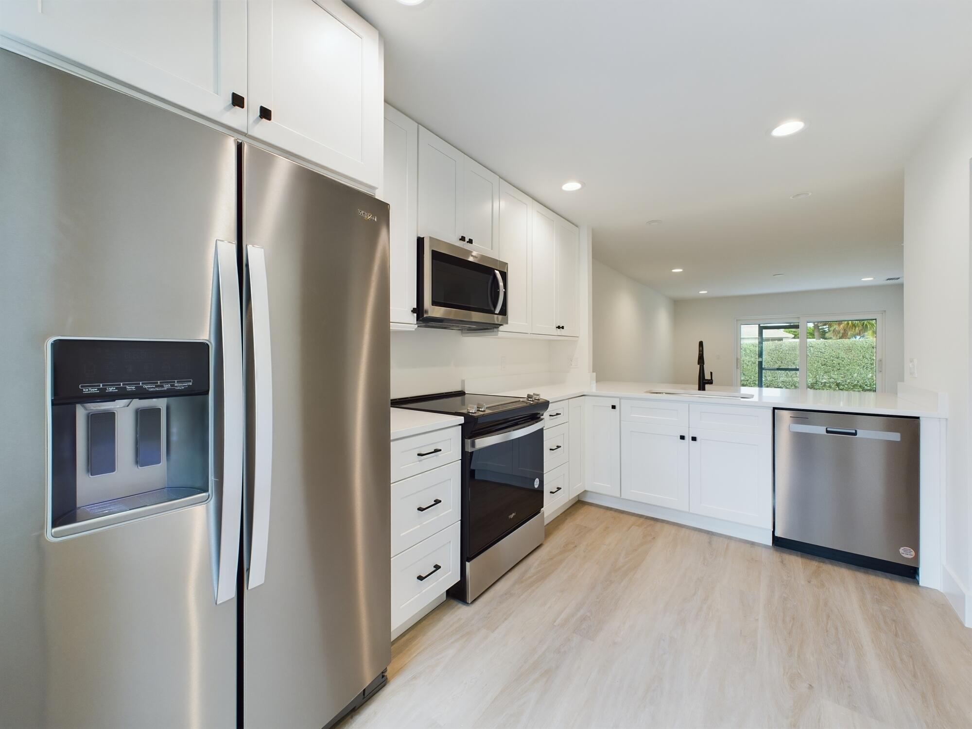 180 Seawind Drive 8
