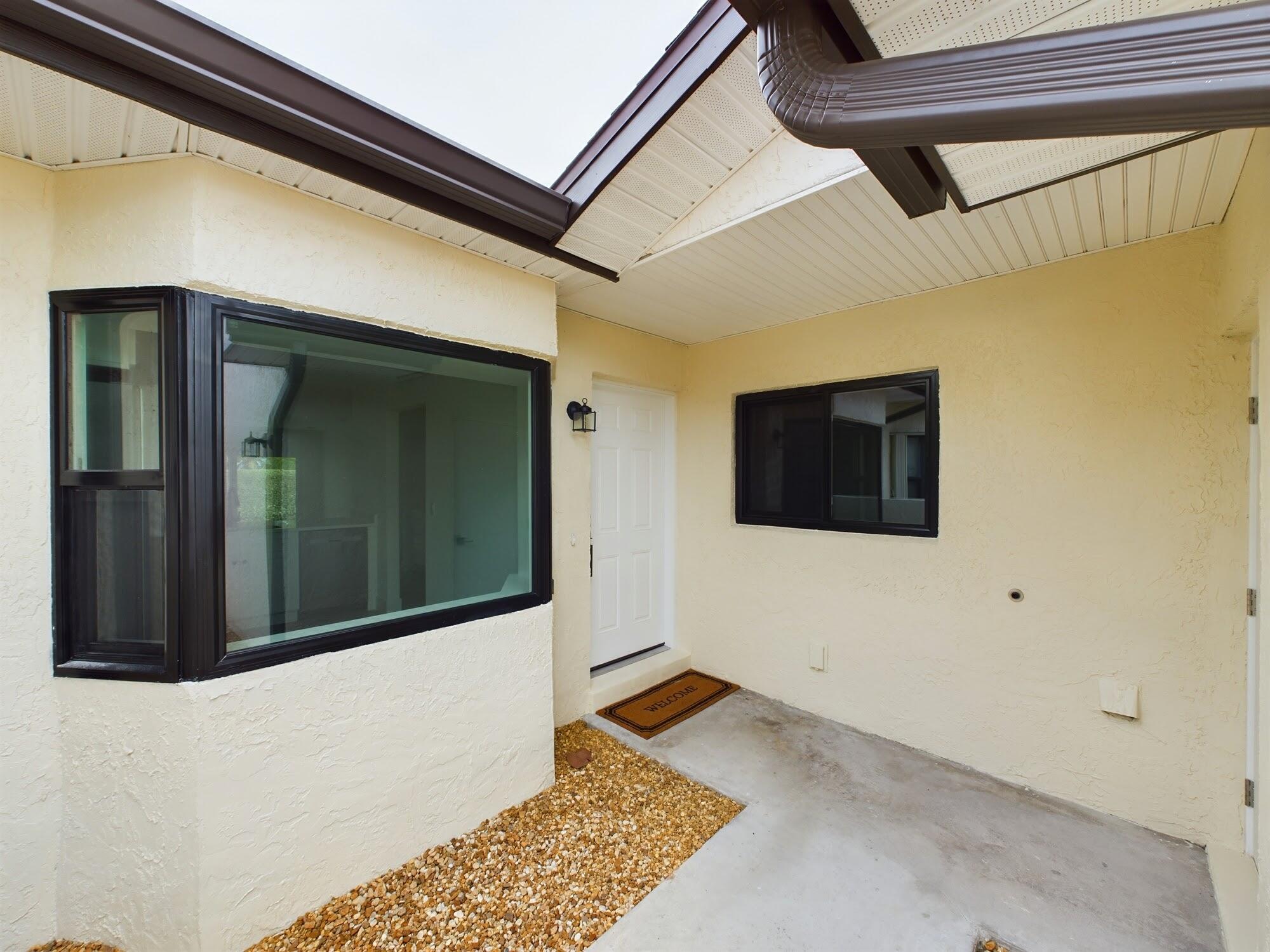 180 Seawind Drive 8