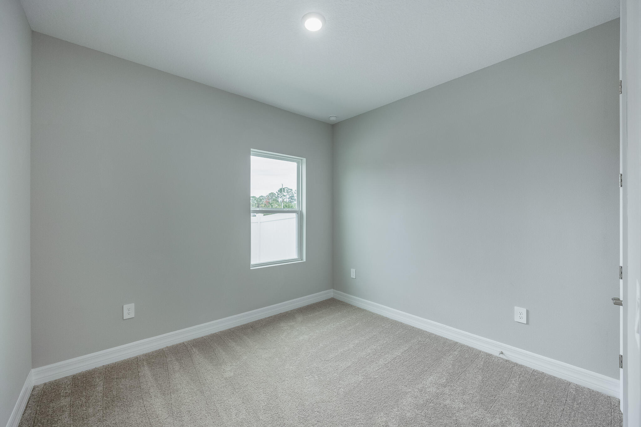 390 Frederick Street SW