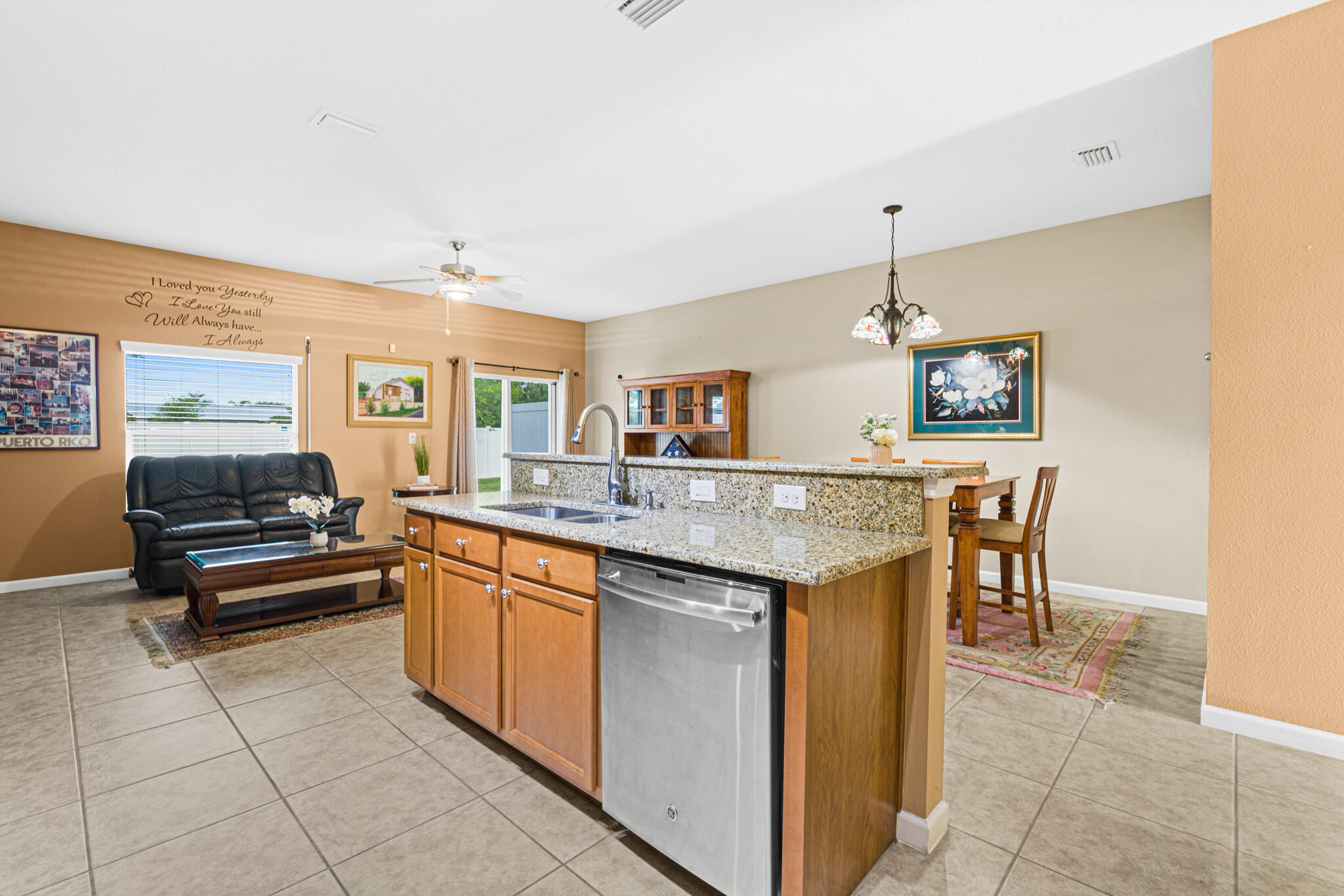 2565 Revolution Street, 106