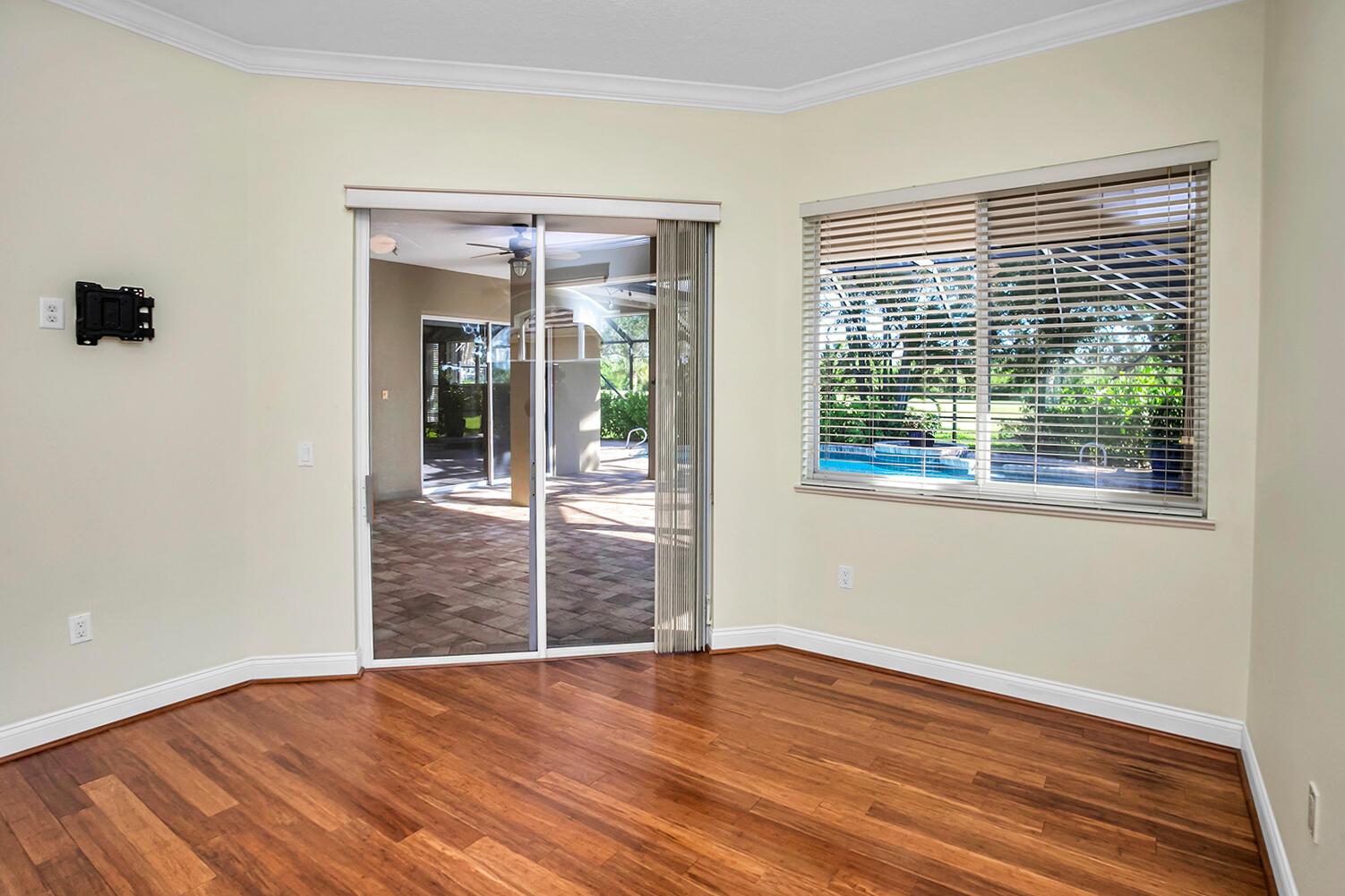 8032 Old Tramway Drive