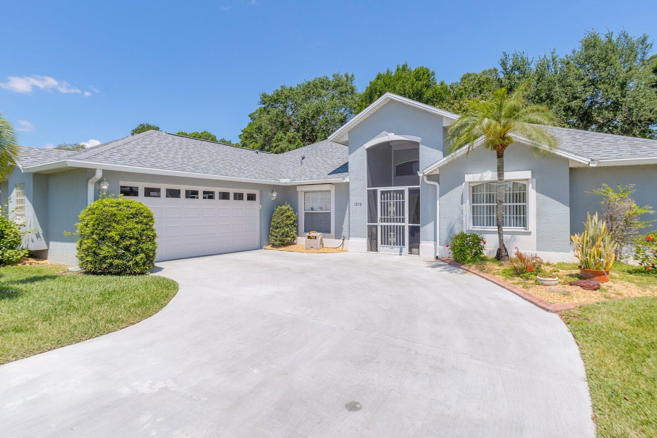 1806 Barrington Circle
