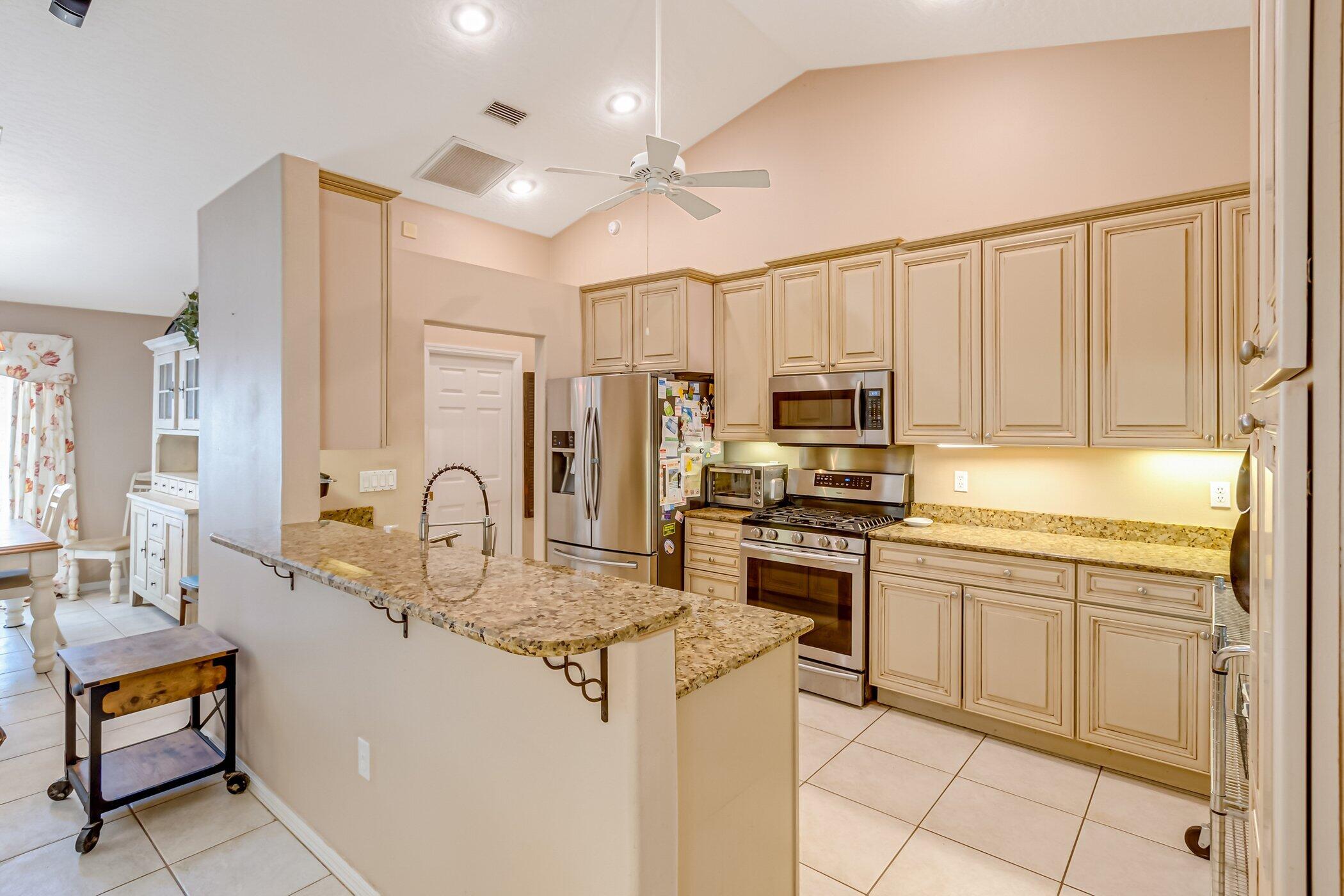1806 Barrington Circle