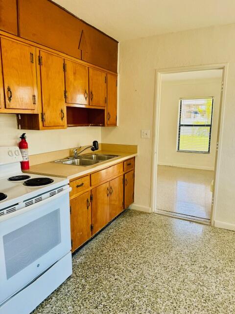 106 Sunrise Ave, A