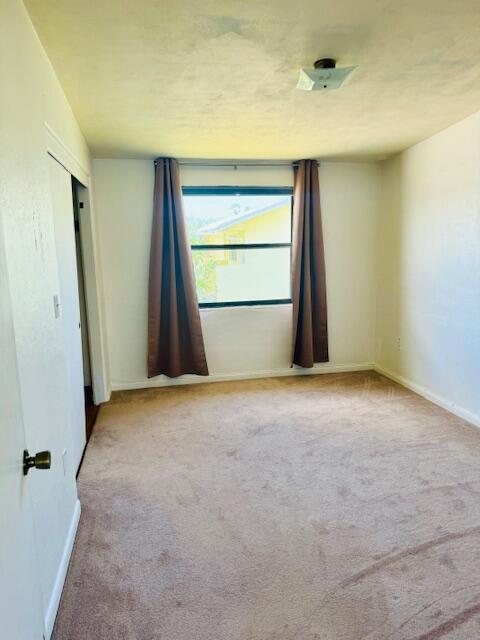 106 Sunrise Ave, B