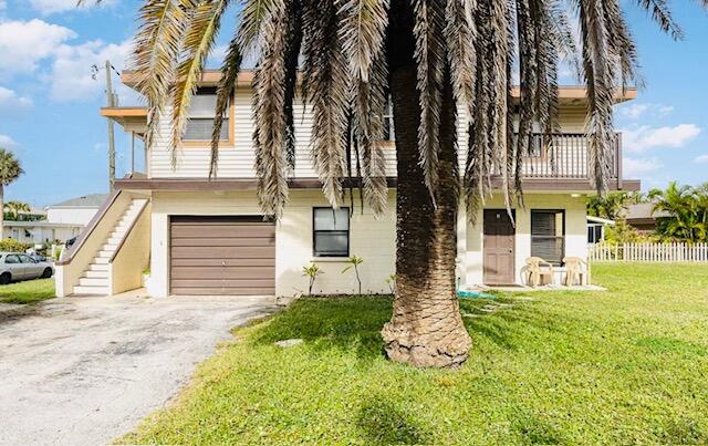 106 Sunrise Ave, B