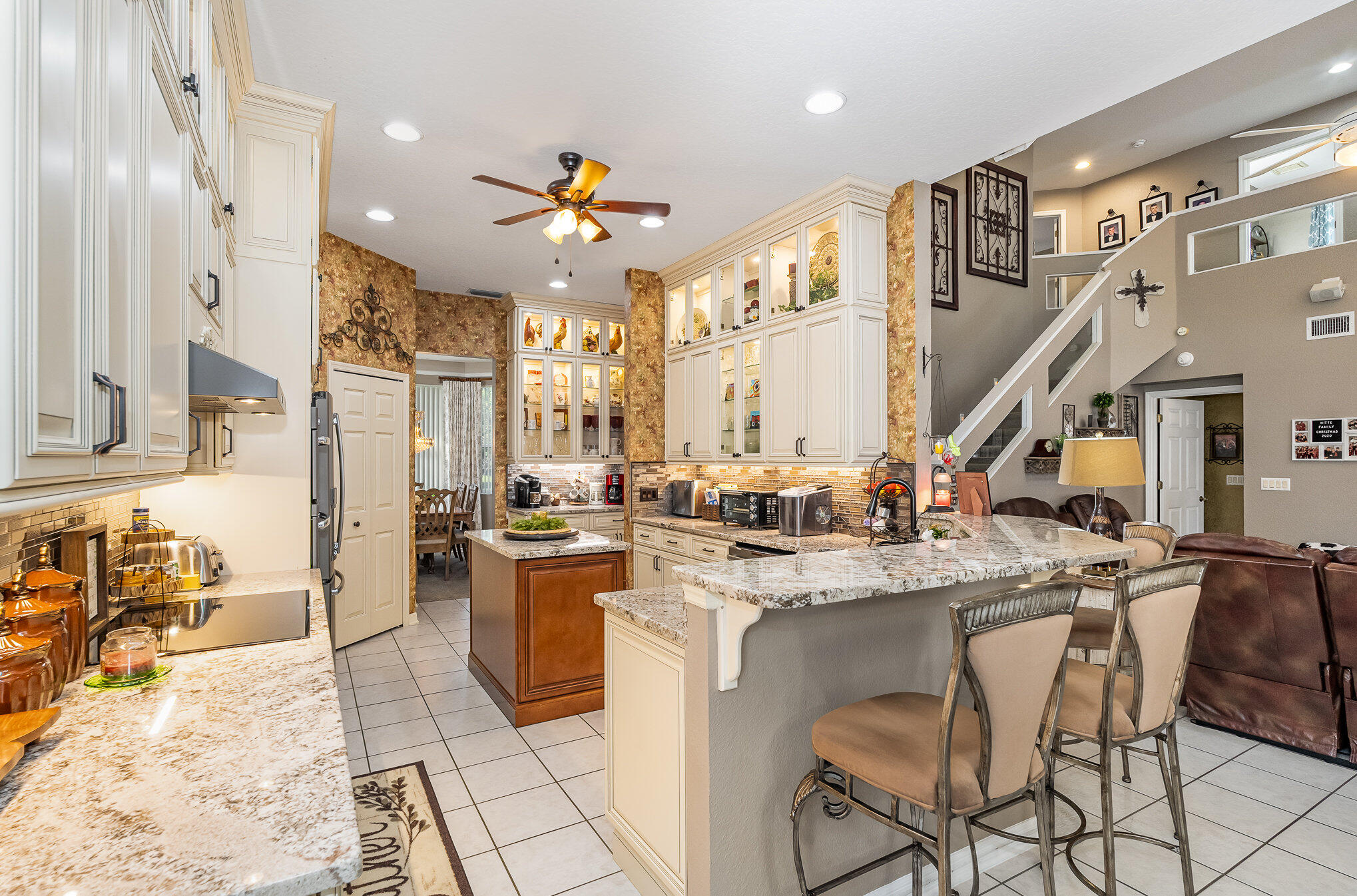 3055 Gentle Breeze Court
