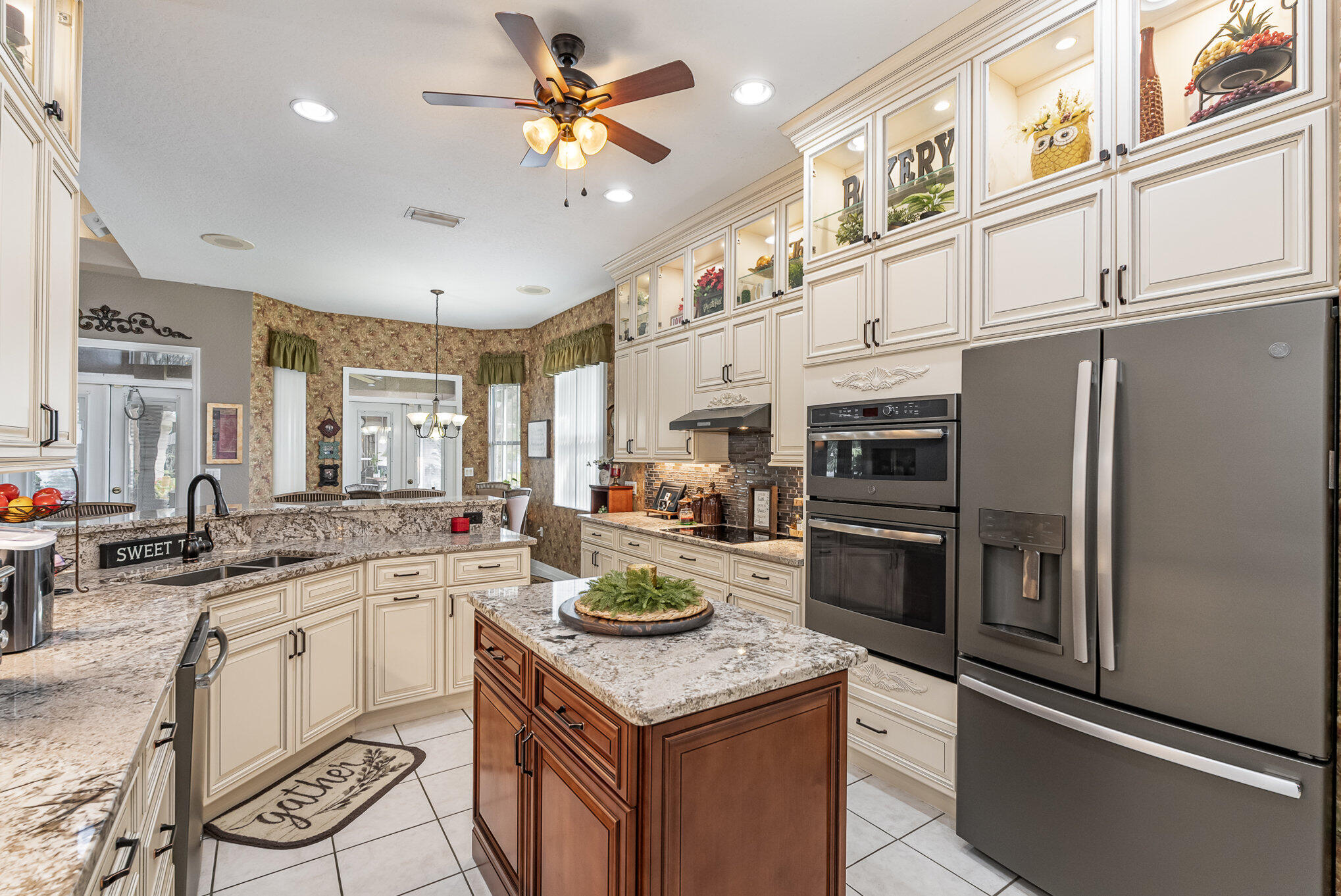 3055 Gentle Breeze Court