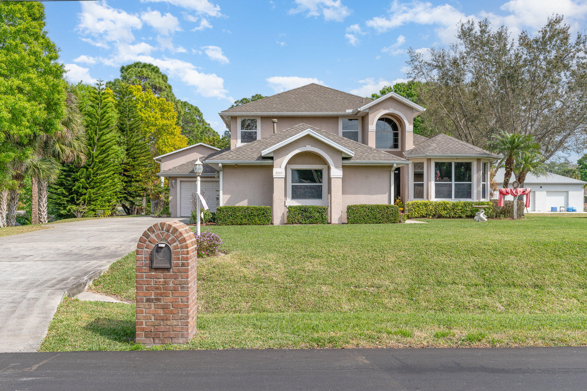 3055 Gentle Breeze Court