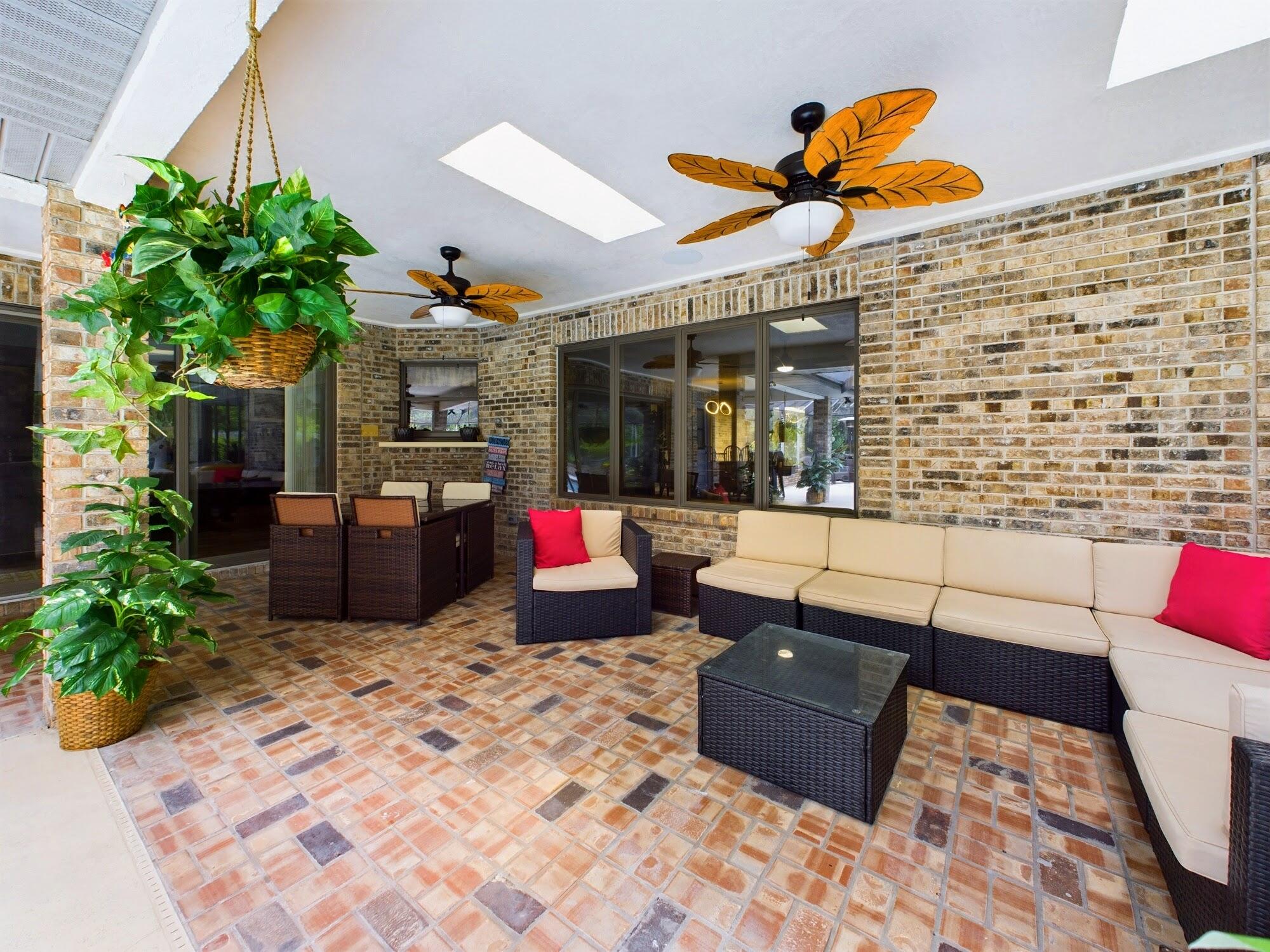 576 Lake Ashley Circle