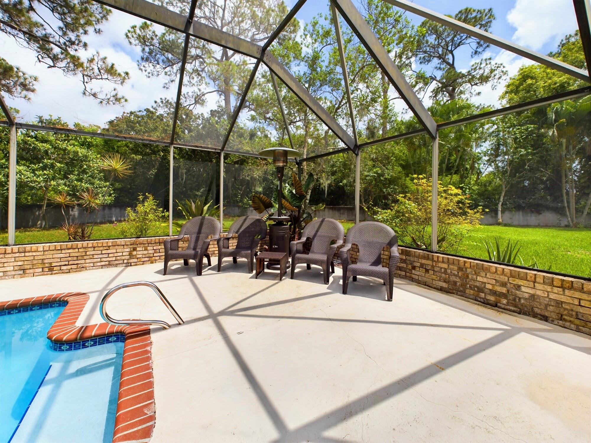 576 Lake Ashley Circle