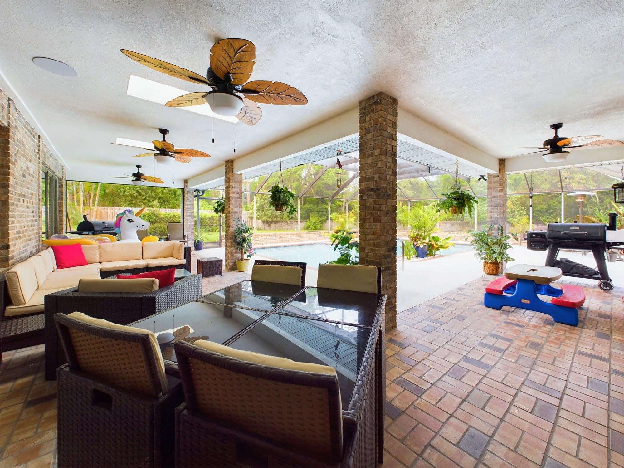 576 Lake Ashley Circle