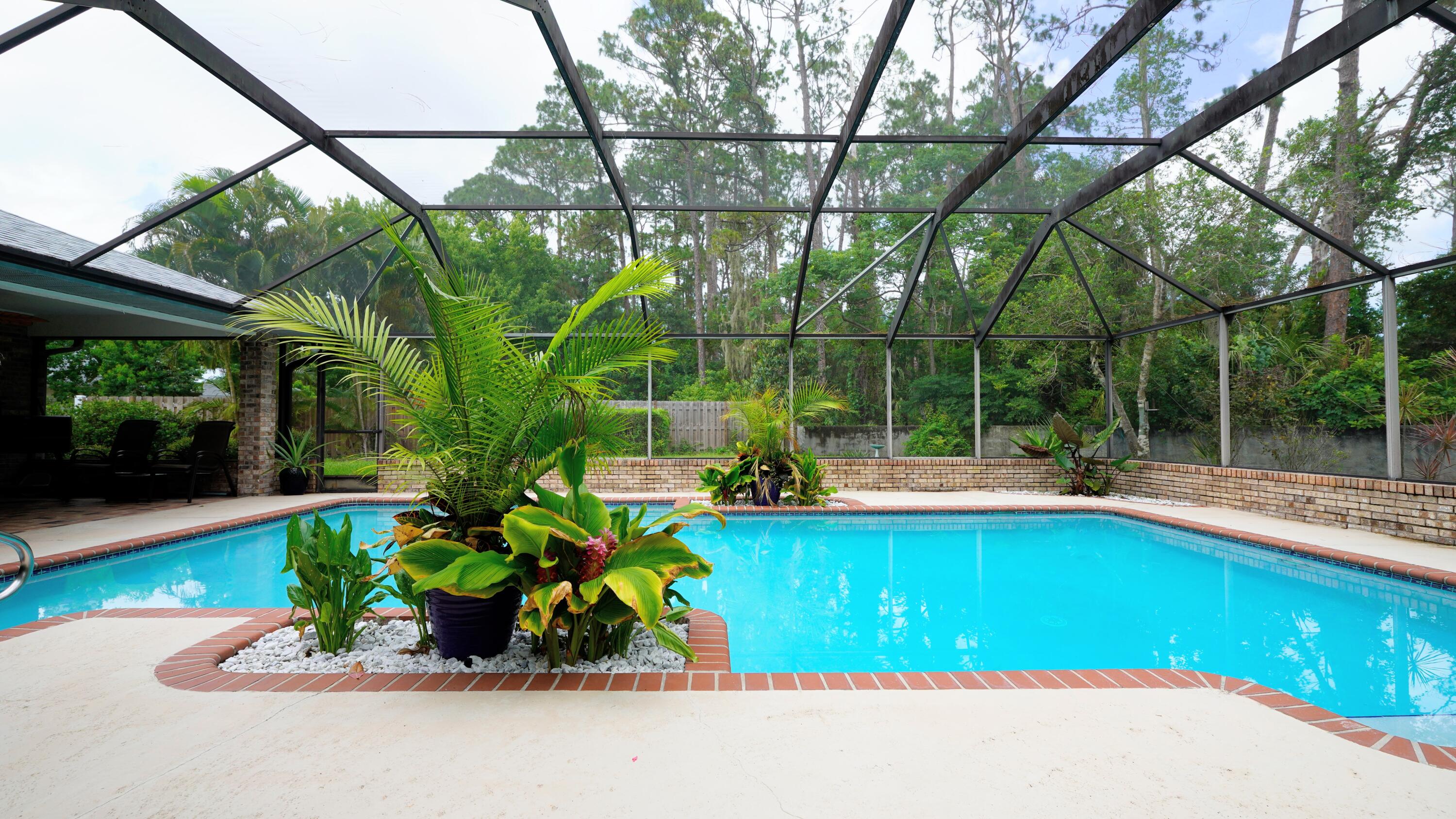 576 Lake Ashley Circle