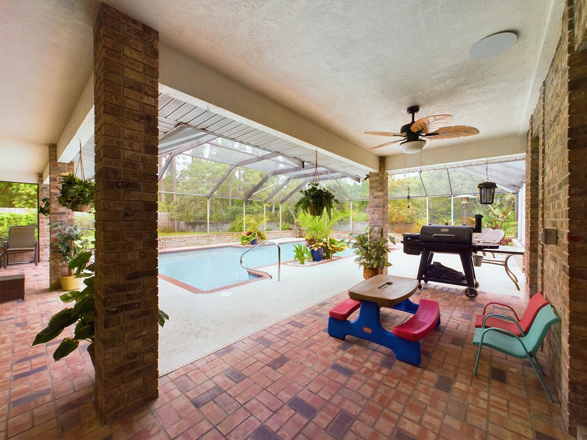 576 Lake Ashley Circle