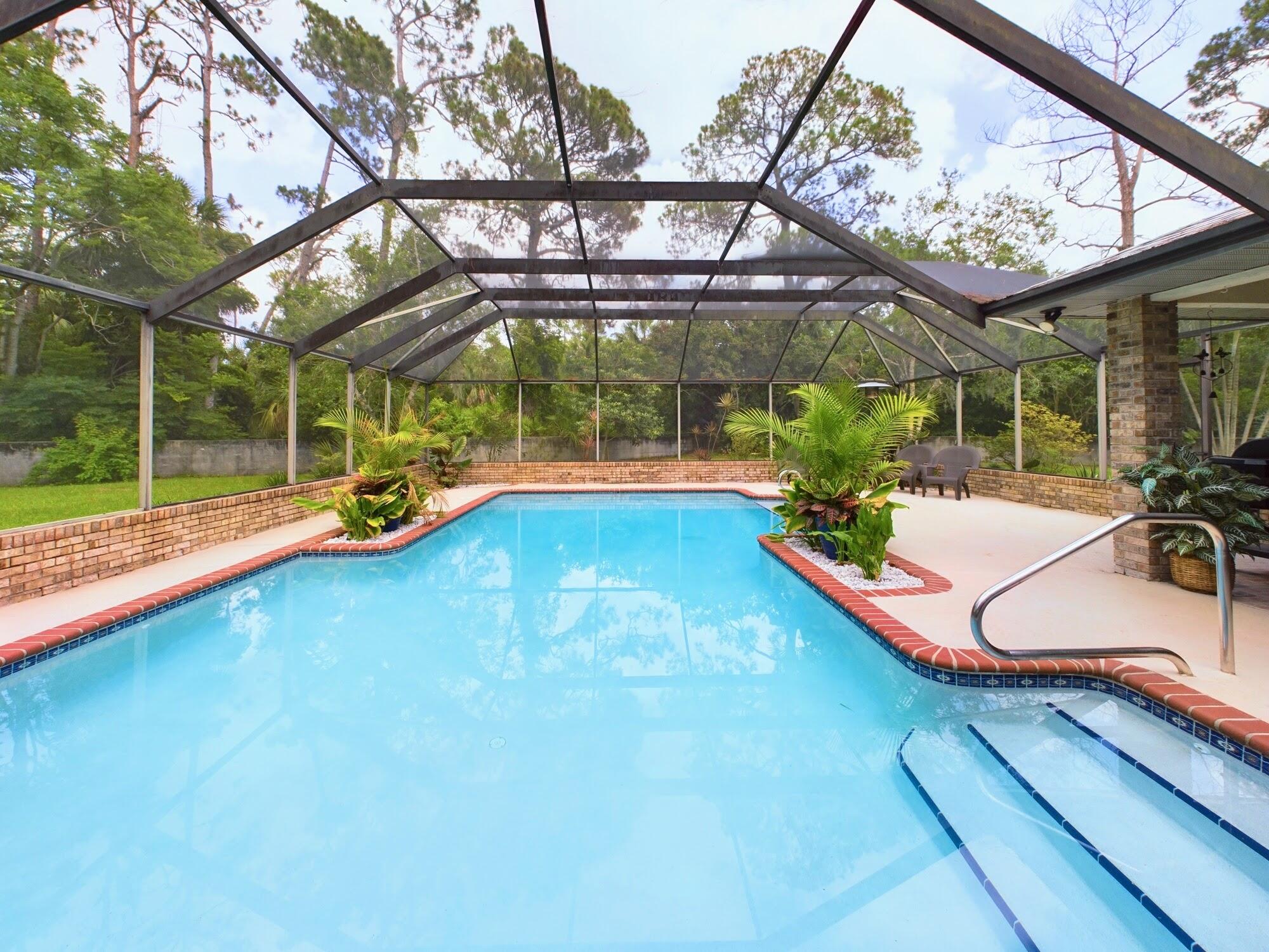 576 Lake Ashley Circle