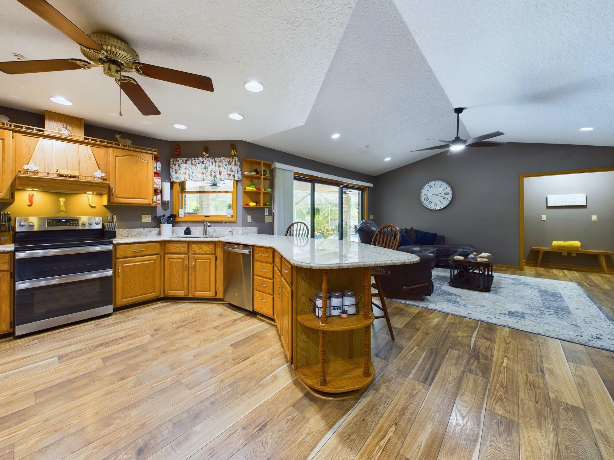 576 Lake Ashley Circle