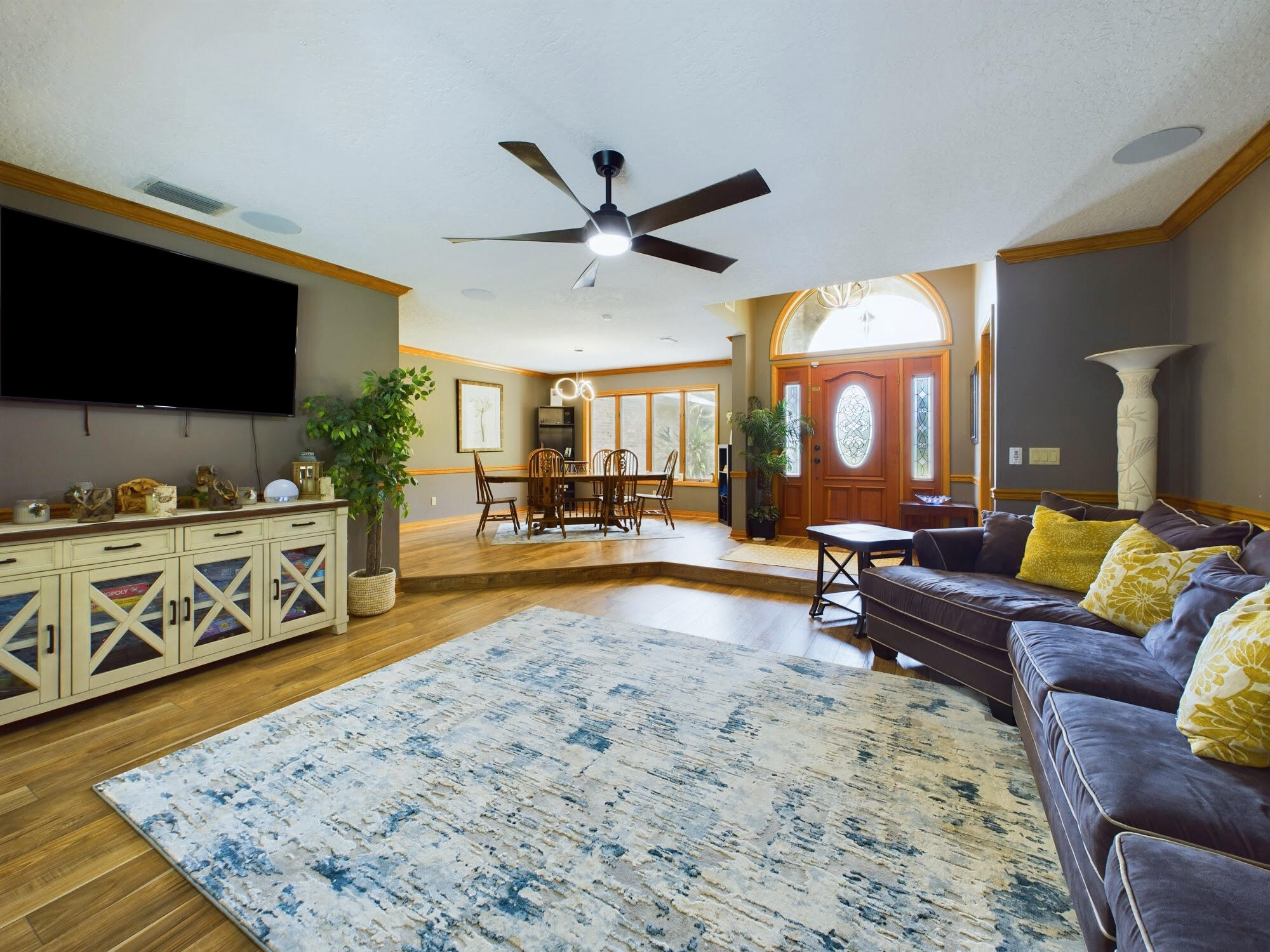 576 Lake Ashley Circle