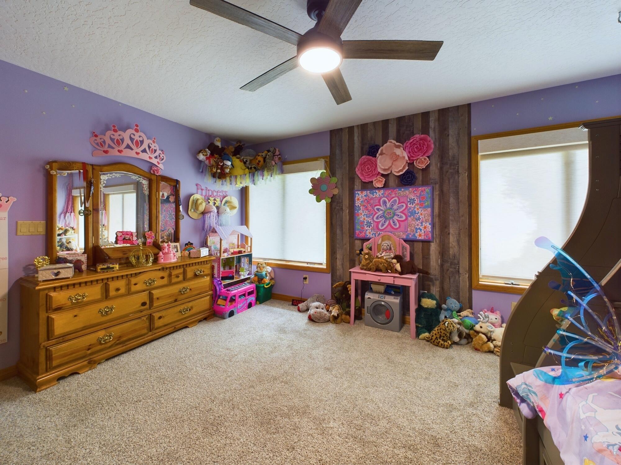 576 Lake Ashley Circle
