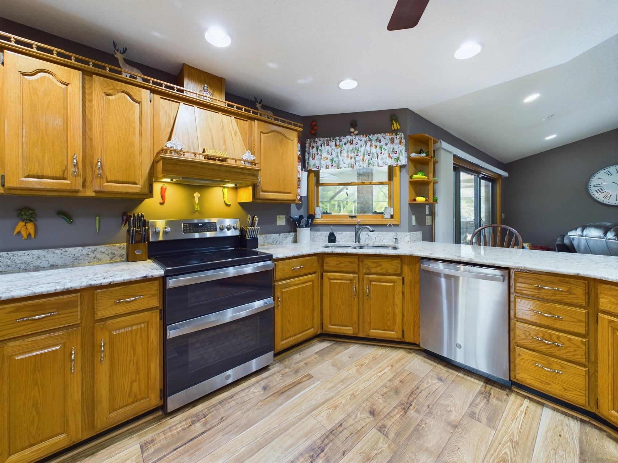 576 Lake Ashley Circle