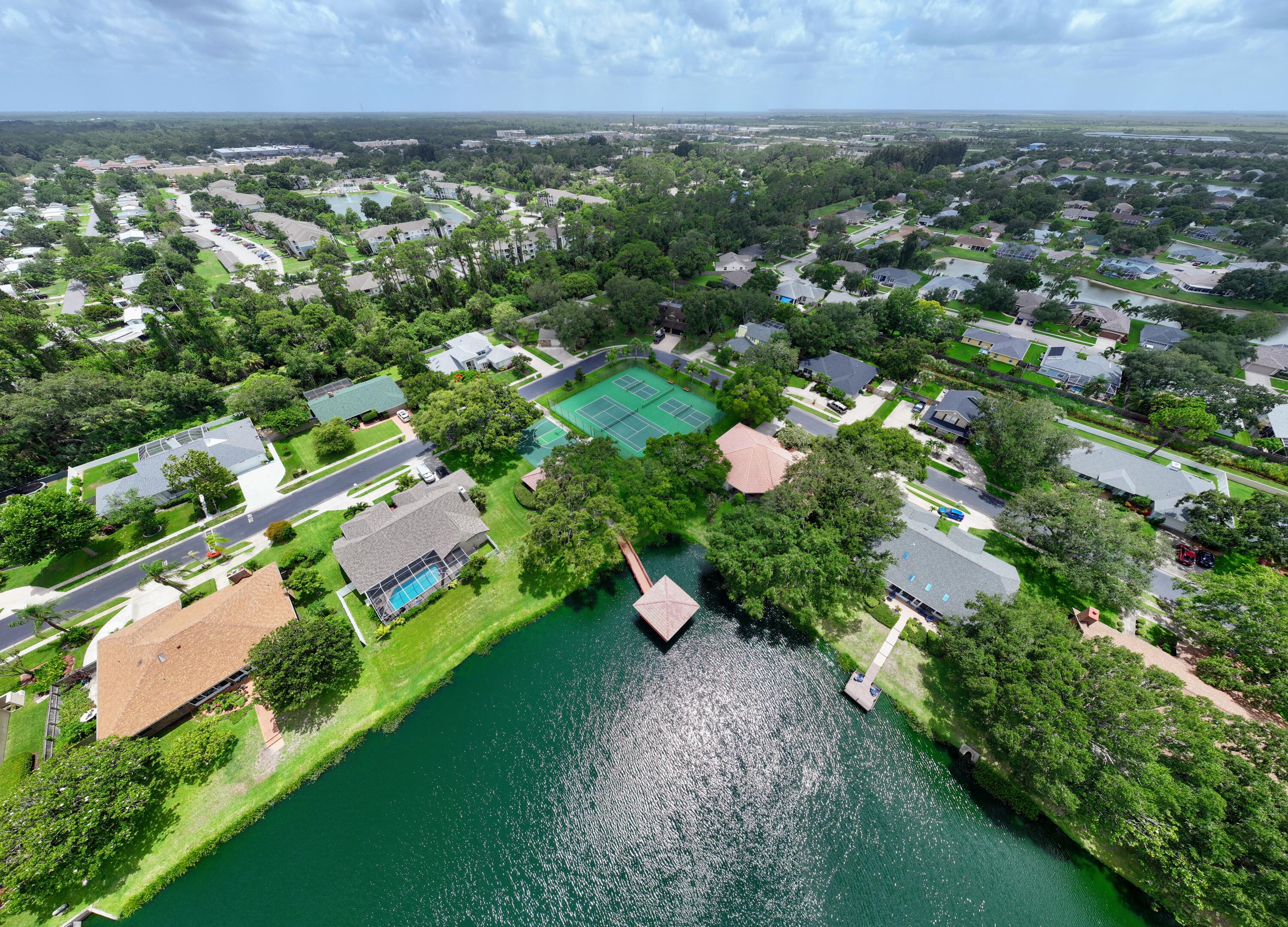 576 Lake Ashley Circle